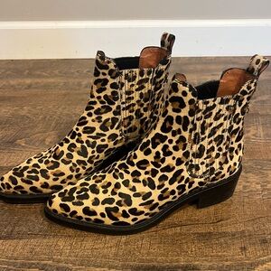 Women’s size 9 Coach leopard booties